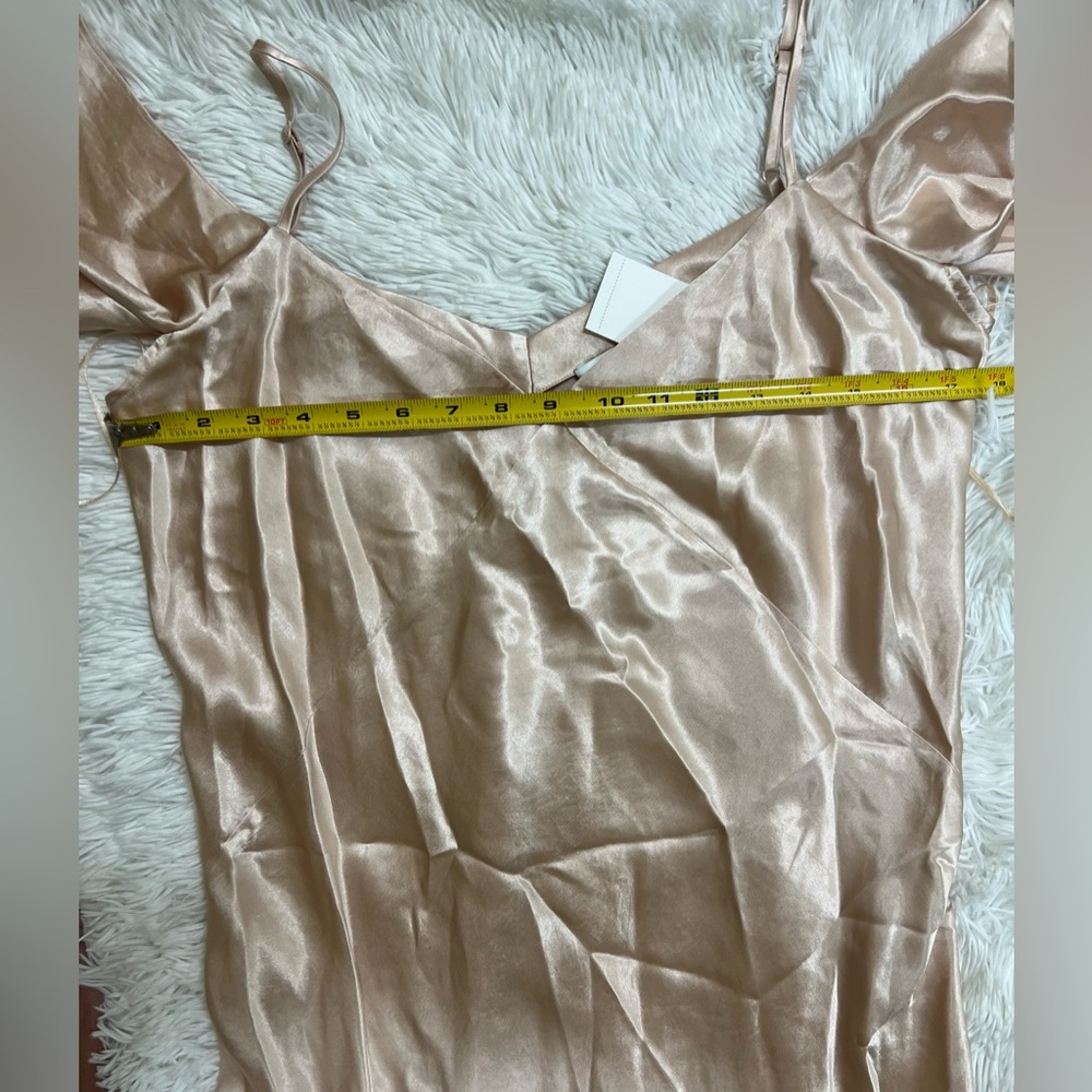 Vince. Elegante Women's Cream Dress - Picture 7 of 10